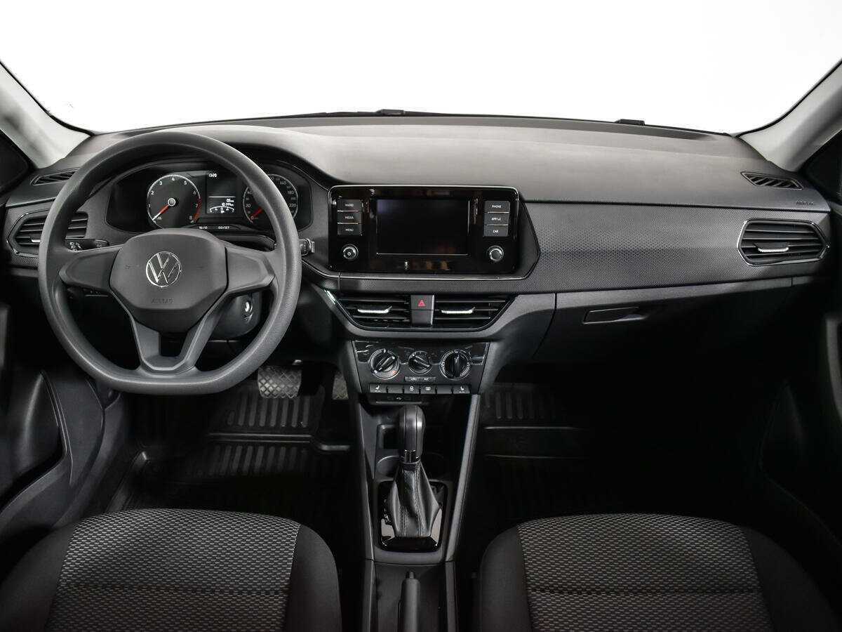 Volkswagen Polo с пробегом — 2021 год. Фото: #11