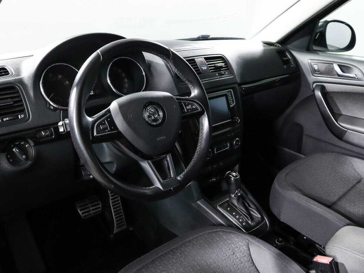 Skoda Yeti с пробегом — 2015 год. Фото: #13