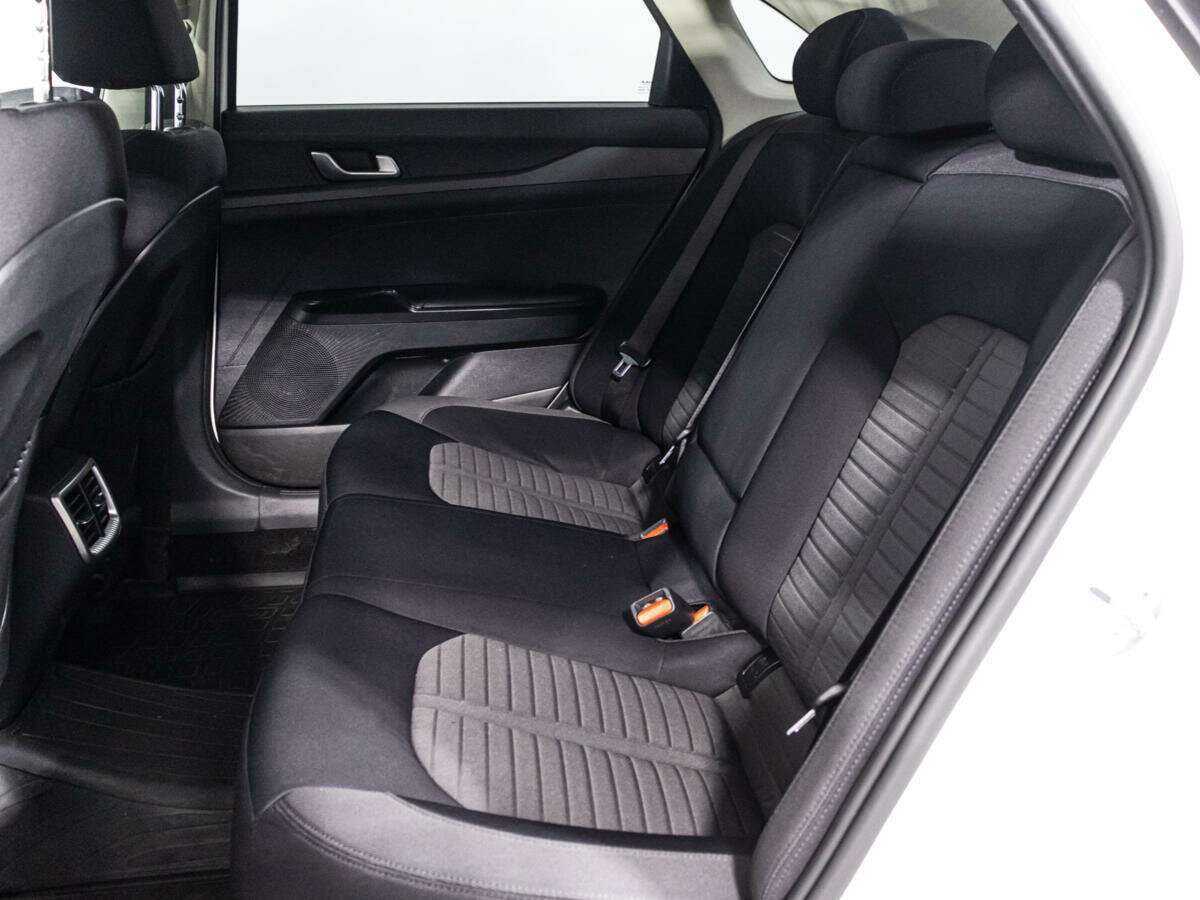 Kia K5 с пробегом — 2022 год. Фото: #9