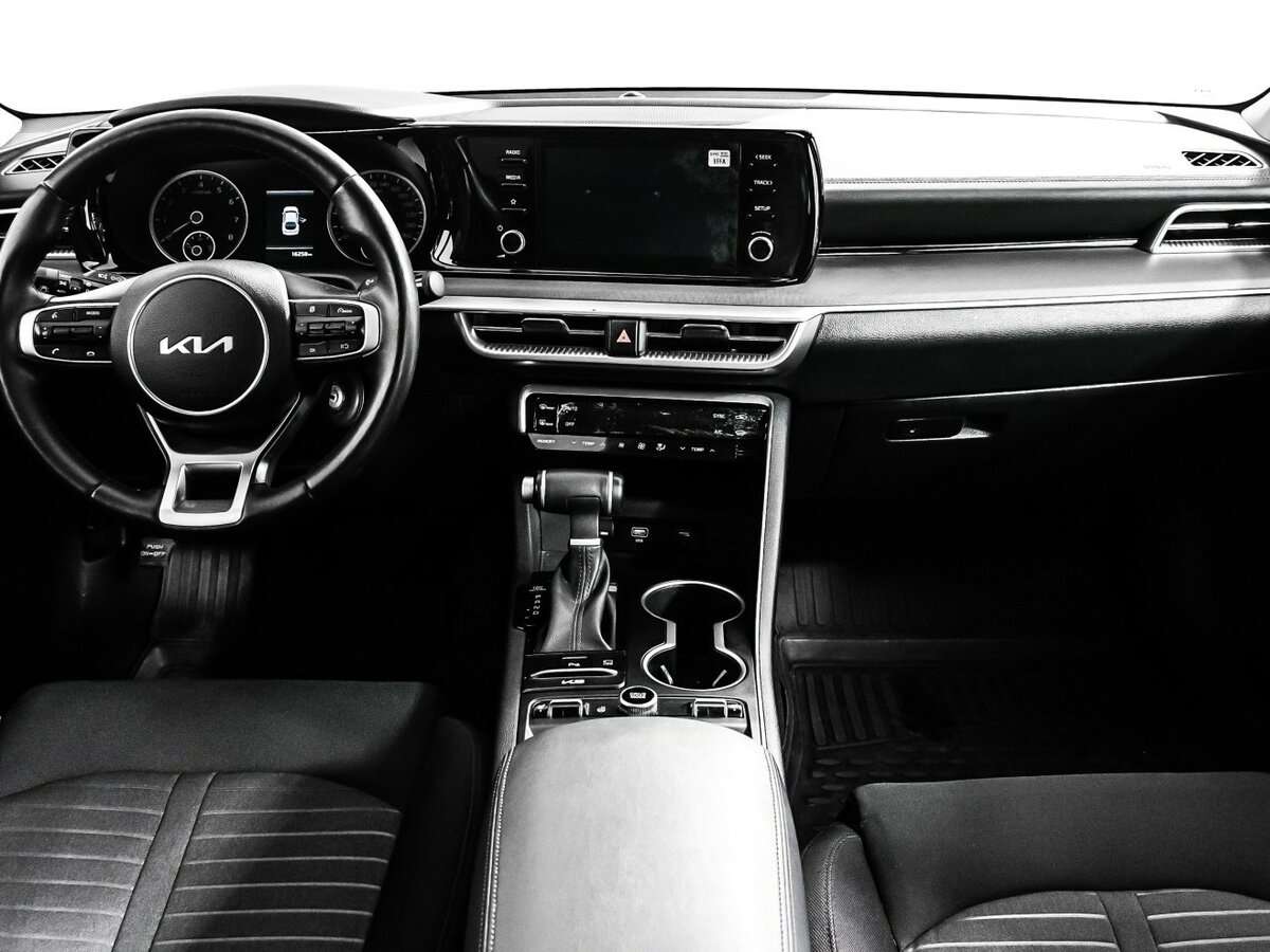 Kia K5 с пробегом — 2023 год. Фото: #10