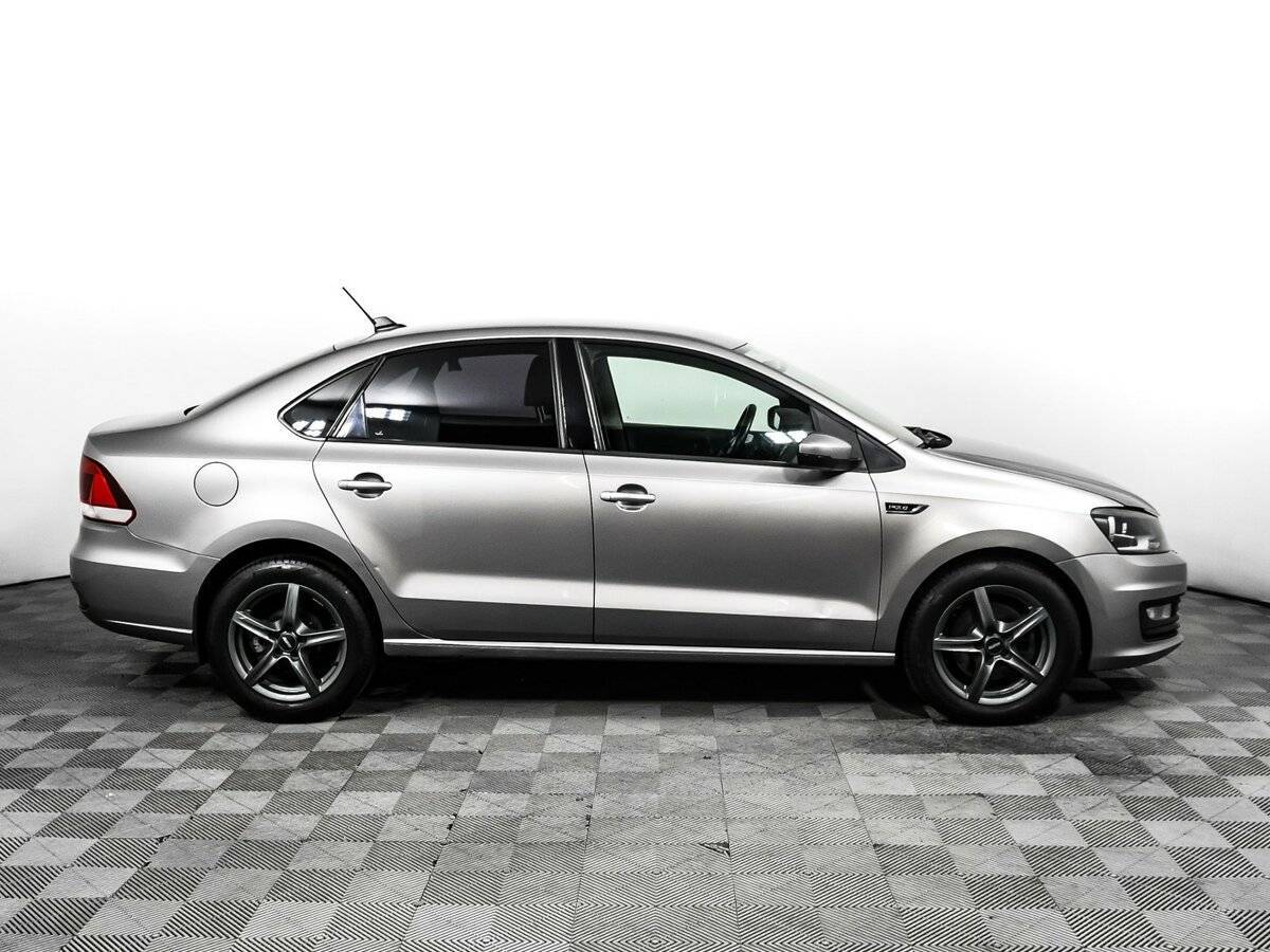 Volkswagen Polo с пробегом — 2018 год. Фото: #3