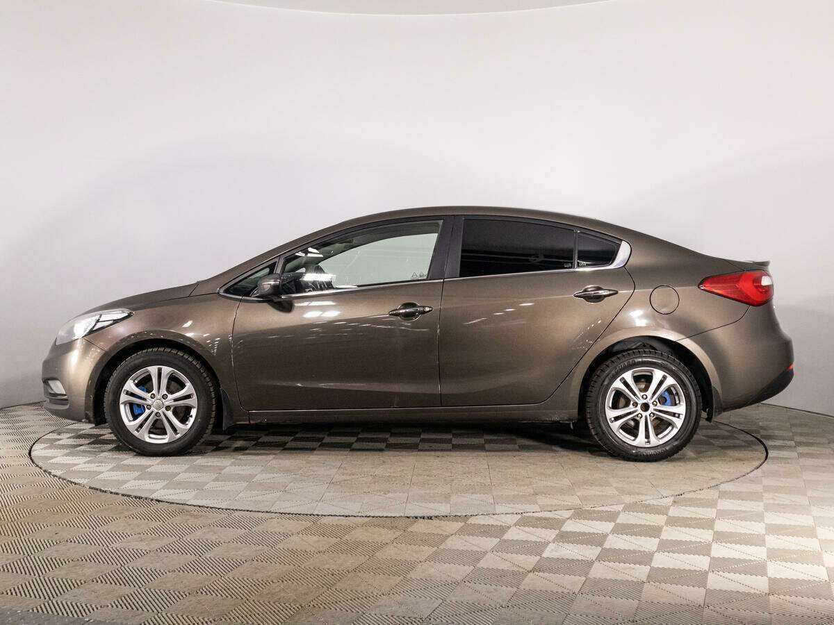 Kia Cerato с пробегом — 2014 год. Фото: #7