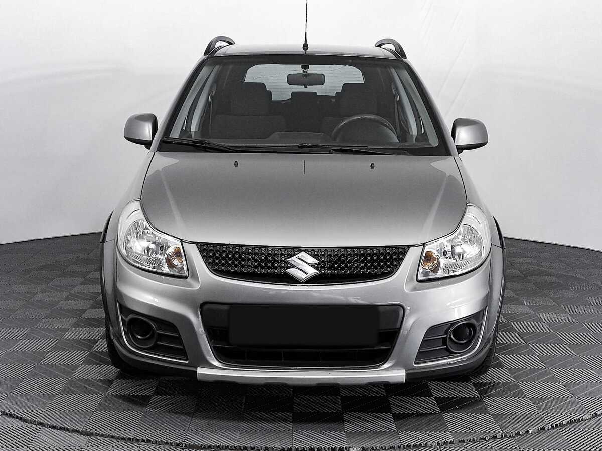Suzuki SX4 с пробегом — 2012 год. Фото: #1