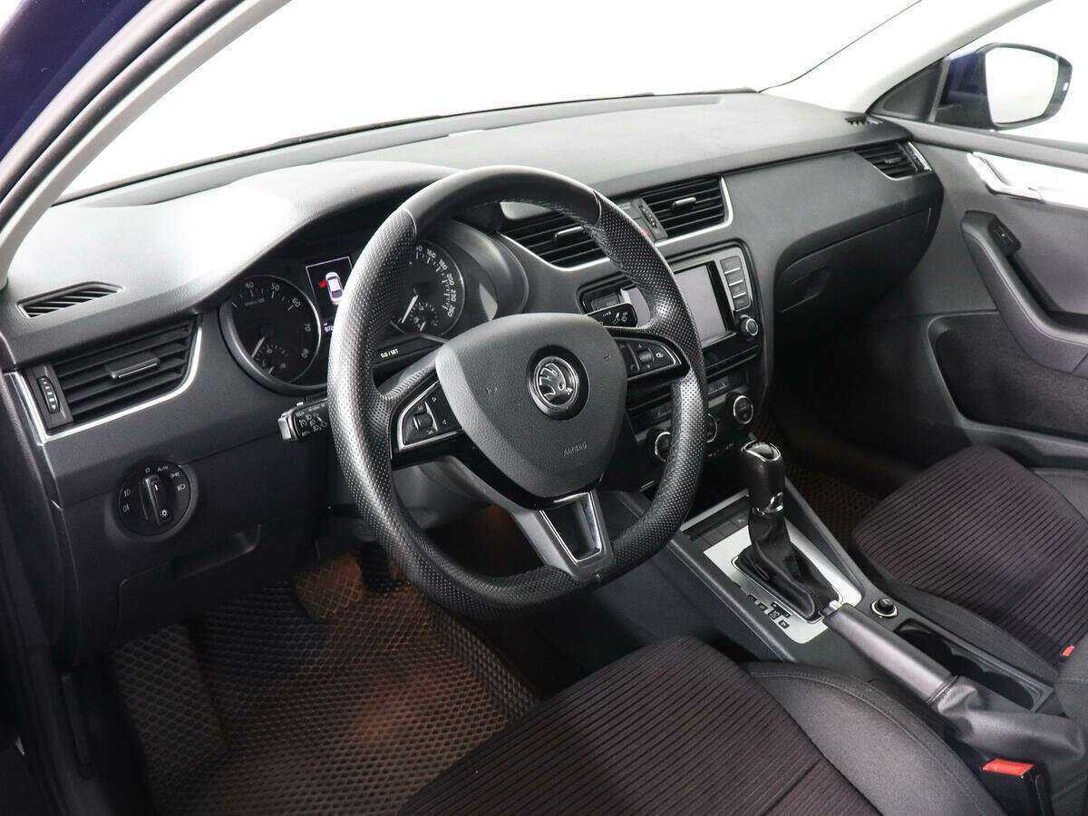 Skoda Octavia с пробегом — 2017 год. Фото: #6