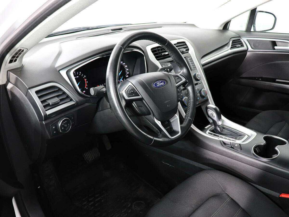 Ford Mondeo с пробегом — 2017 год. Фото: #5