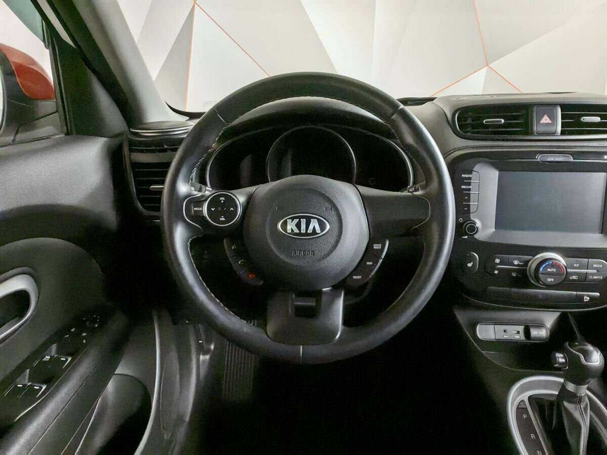 Kia Soul с пробегом — 2018 год. Фото: #13
