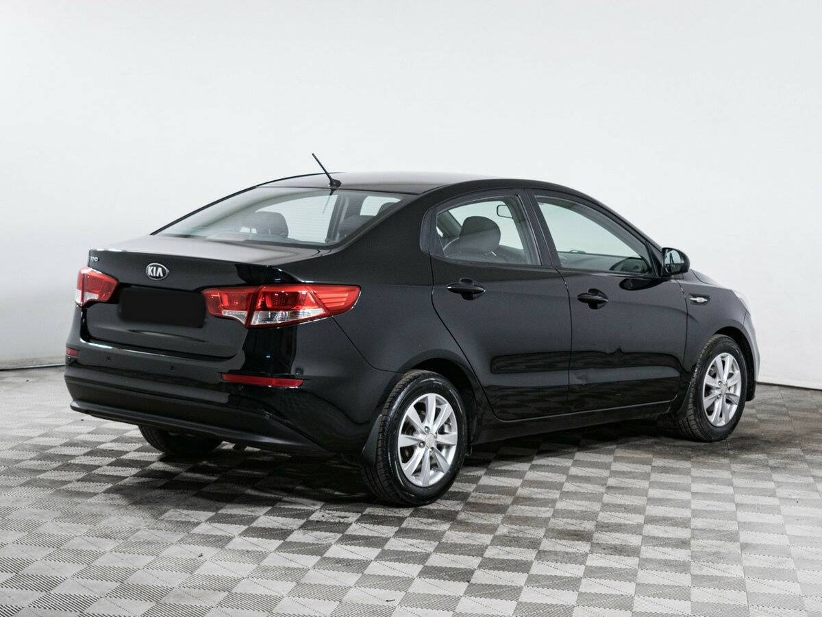Kia Rio с пробегом — 2016 год. Фото: #3