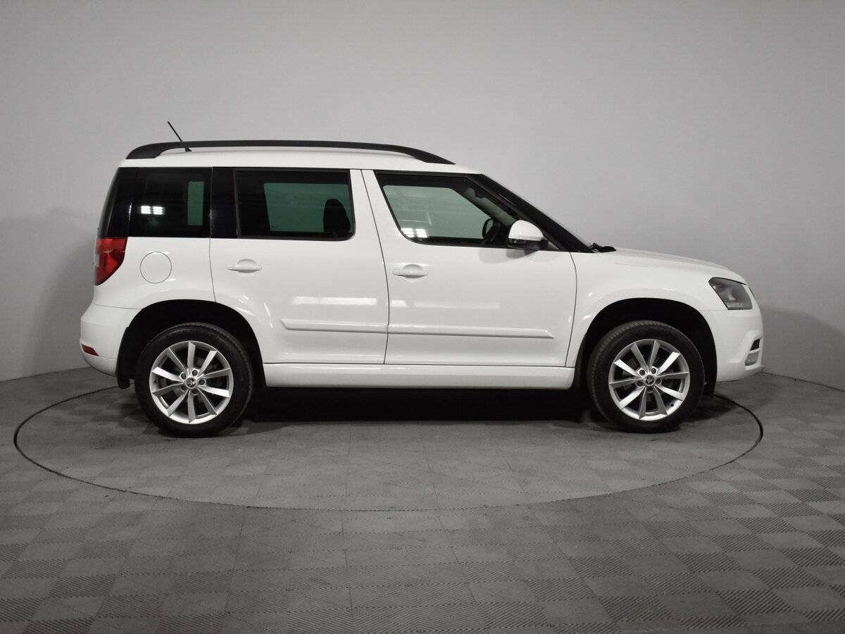 Skoda Yeti с пробегом — 2014 год. Фото: #4