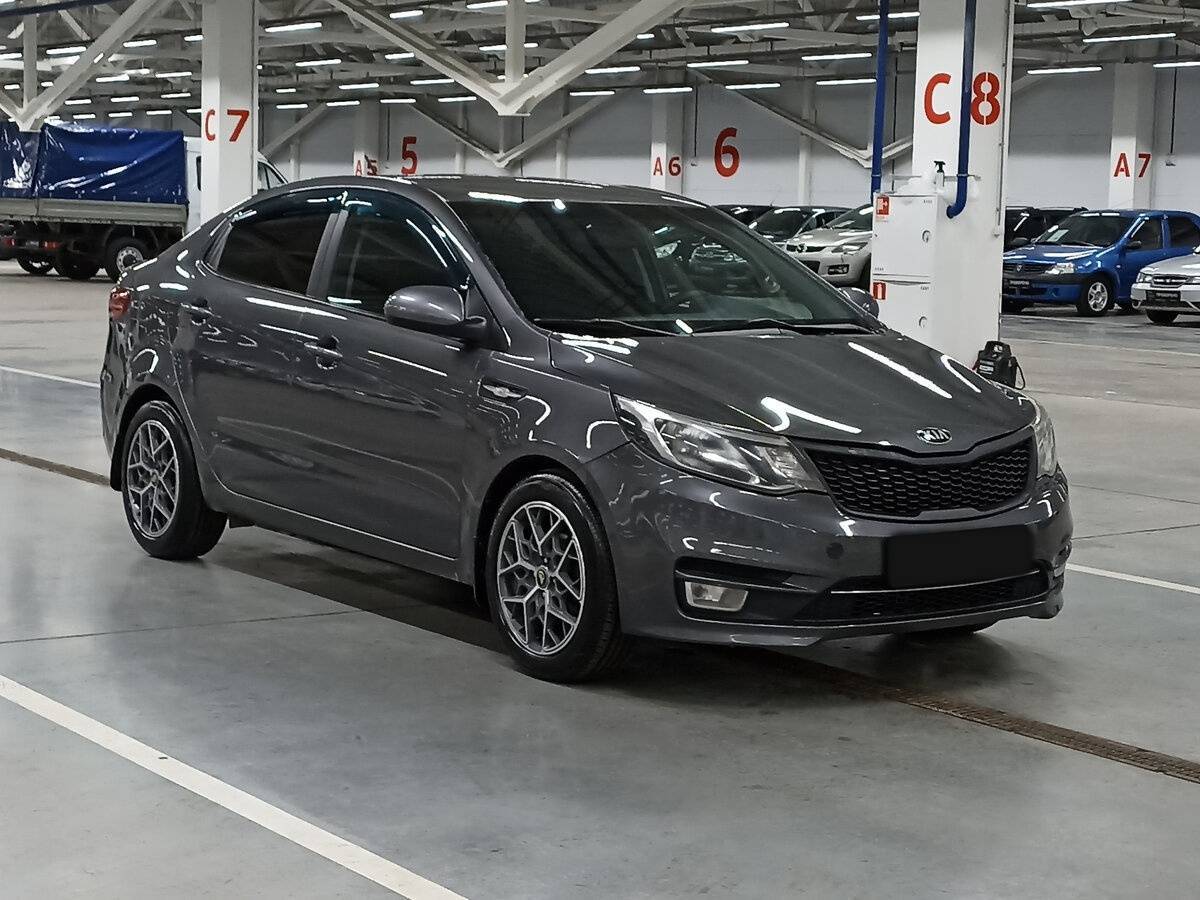 Kia Rio с пробегом — 2016 год. Фото: #2