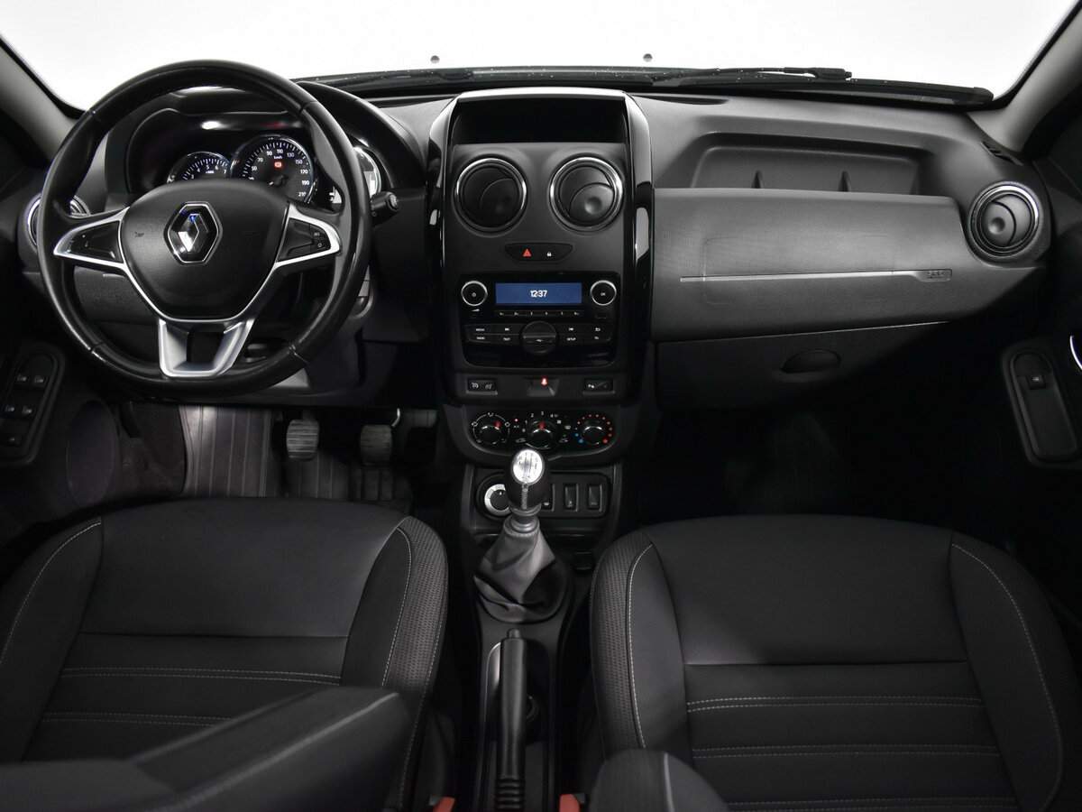 Renault Duster с пробегом — 2019 год. Фото: #10