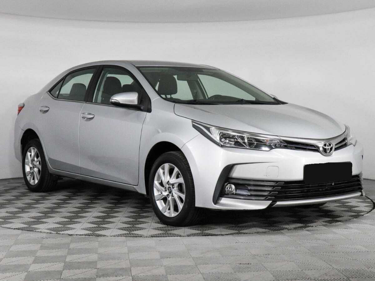 Toyota Corolla с пробегом — 2017 год. Фото: #2