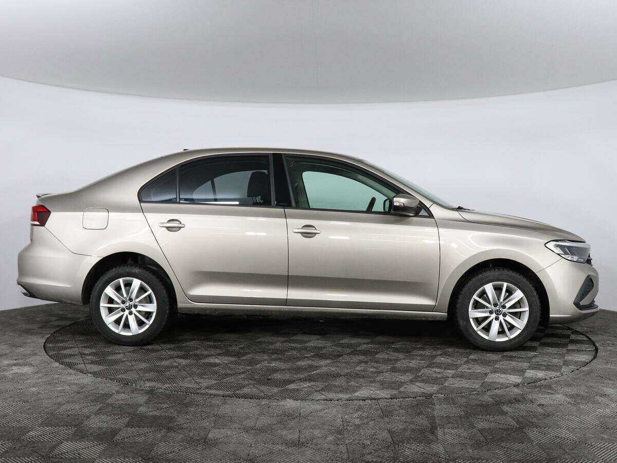 Volkswagen Polo с пробегом — 2020 год. Фото: #3