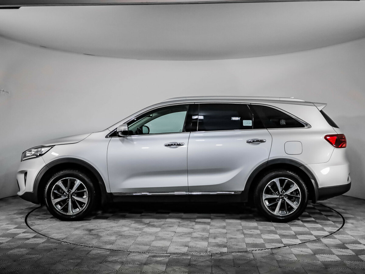 Kia Sorento с пробегом — 2018 год. Фото: #7