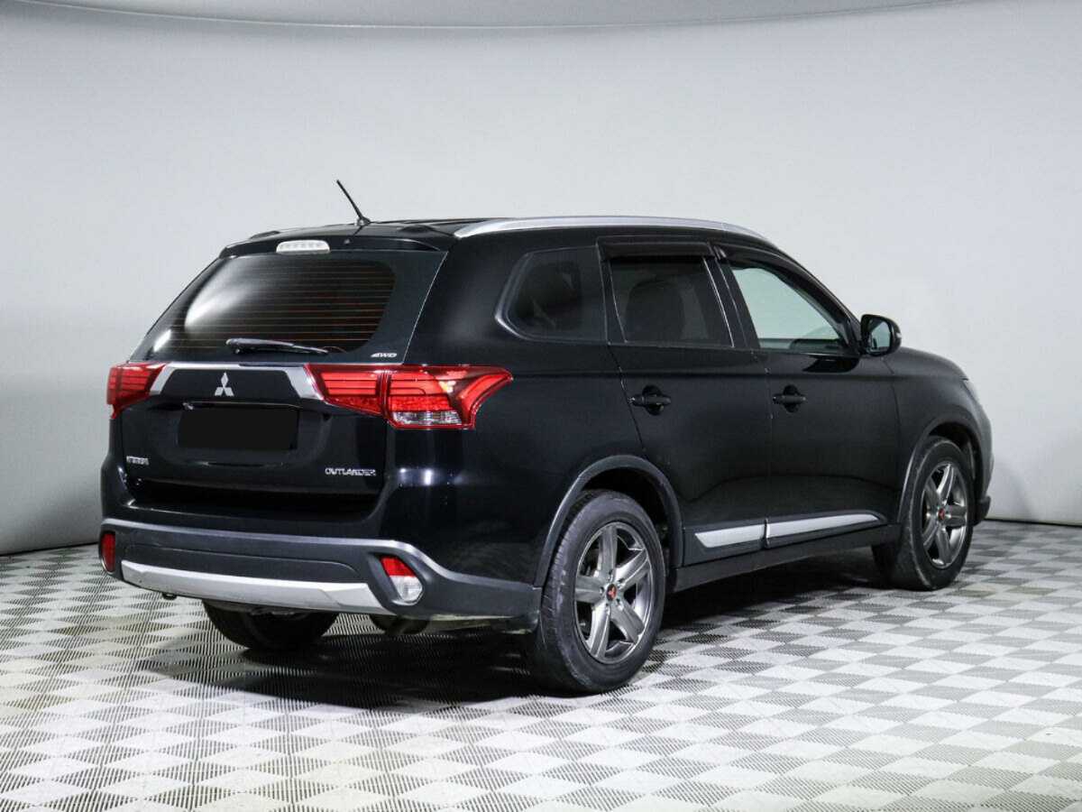 Mitsubishi Outlander с пробегом — 2016 год. Фото: #4