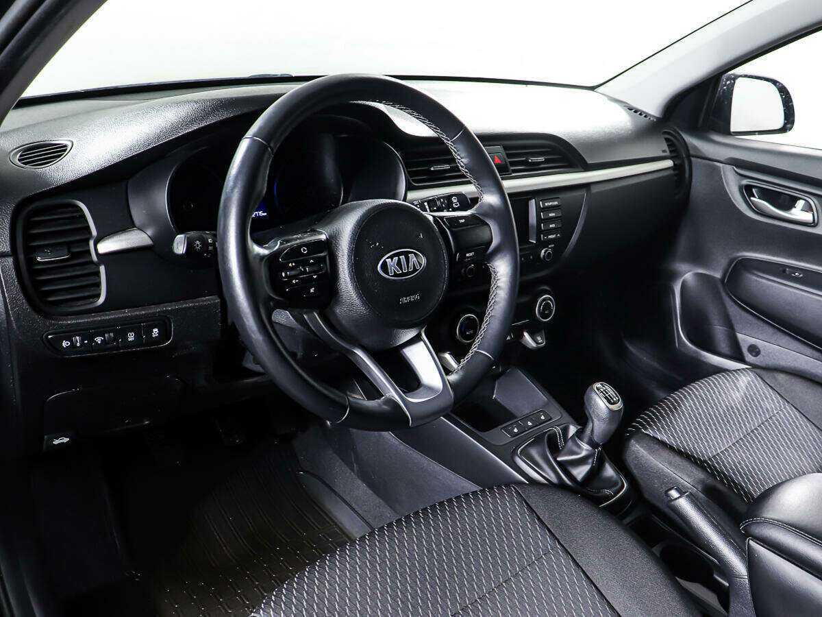 Kia Rio с пробегом — 2020 год. Фото: #12