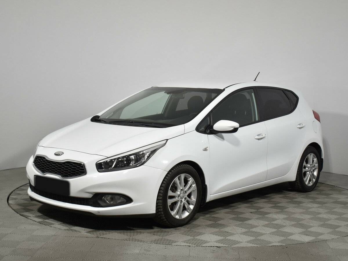 Kia Ceed с пробегом — 2013 год. Посмотреть фото