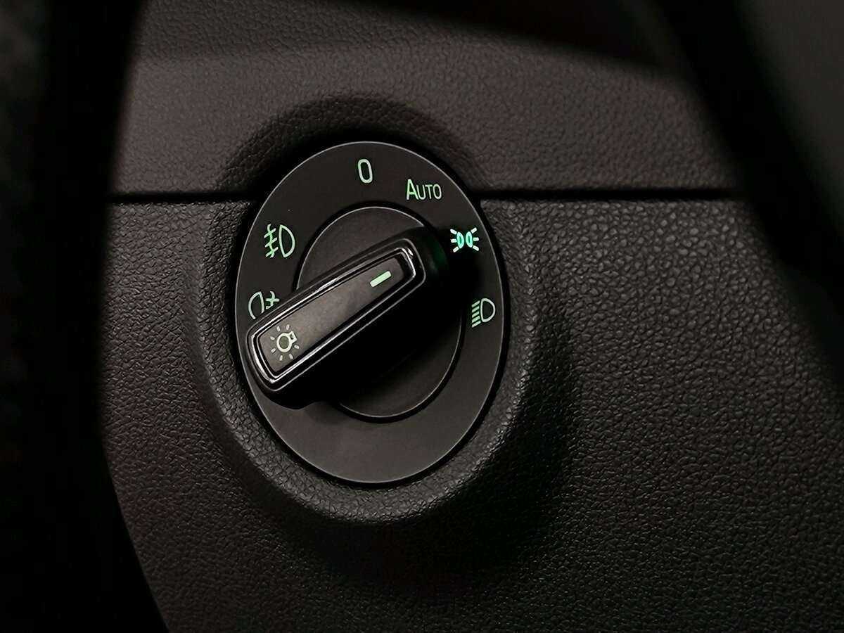 Skoda Octavia с пробегом — 2015 год. Фото: #18