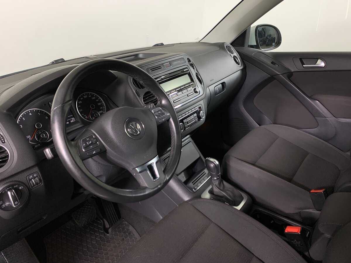 Volkswagen Tiguan с пробегом — 2014 год. Фото: #11
