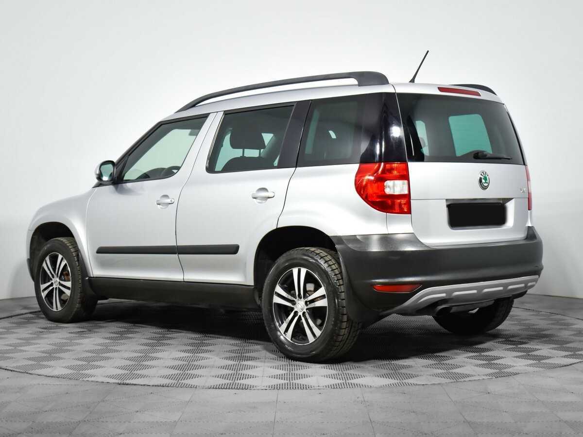 Skoda Yeti с пробегом — 2013 год. Фото: #6