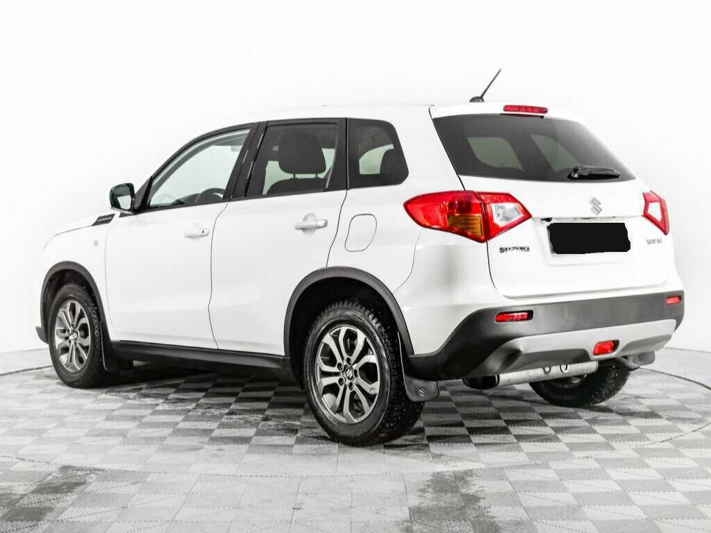 Suzuki Vitara с пробегом — 2016 год. Фото: #6
