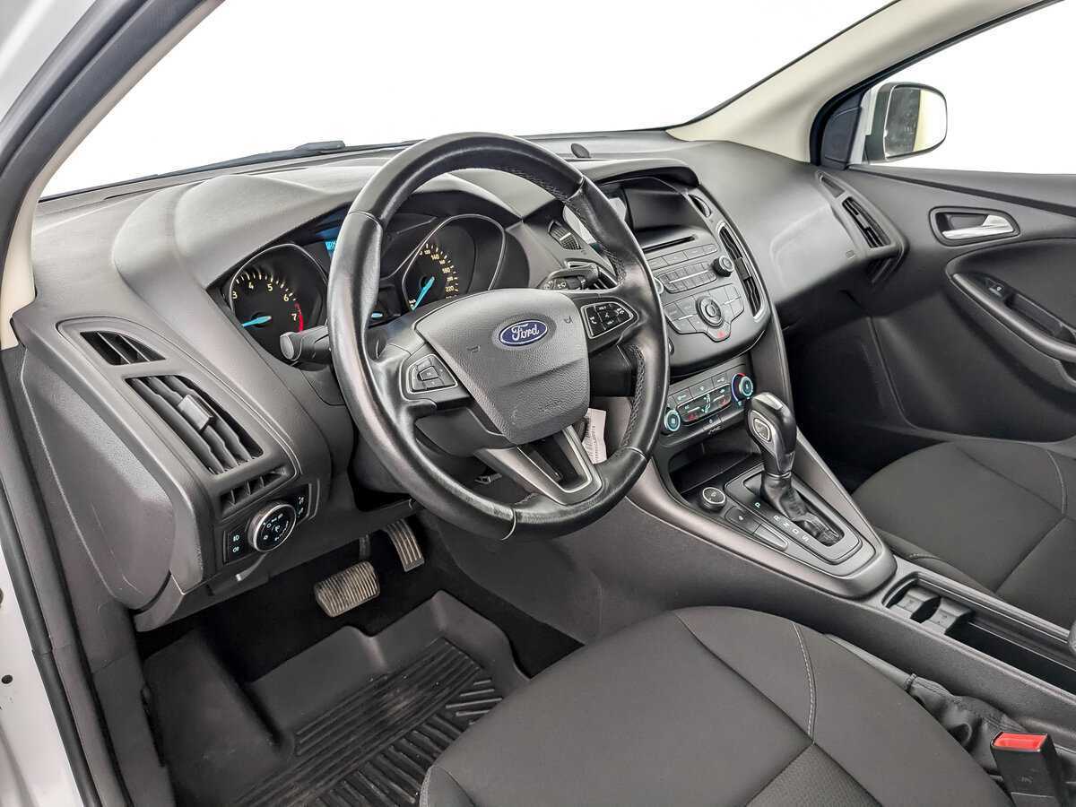 Ford Focus с пробегом — 2018 год. Фото: #15