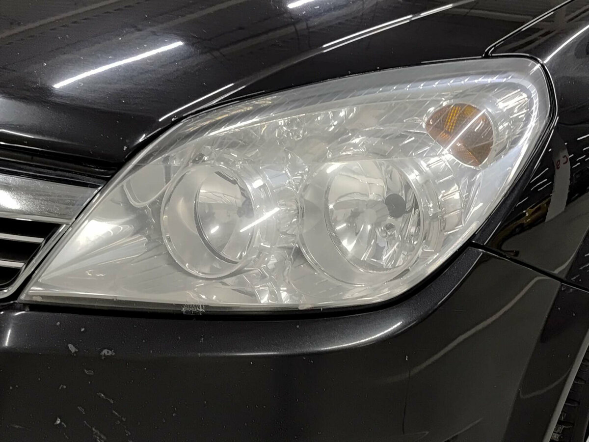 Opel Astra с пробегом — 2012 год. Фото: #14