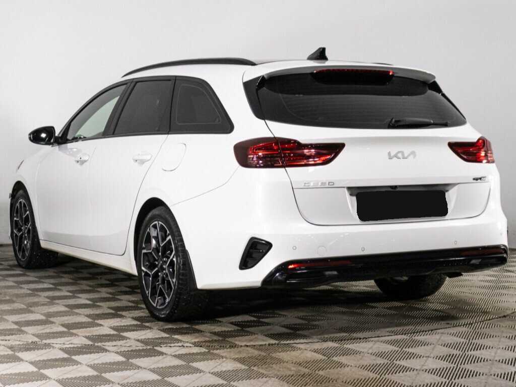 Kia Ceed с пробегом — 2021 год. Фото: #5