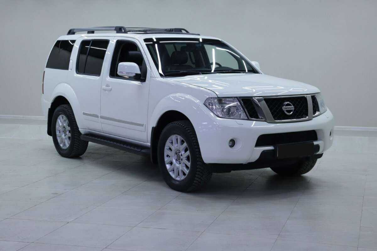 Nissan Pathfinder с пробегом — 2012 год. Фото: #2