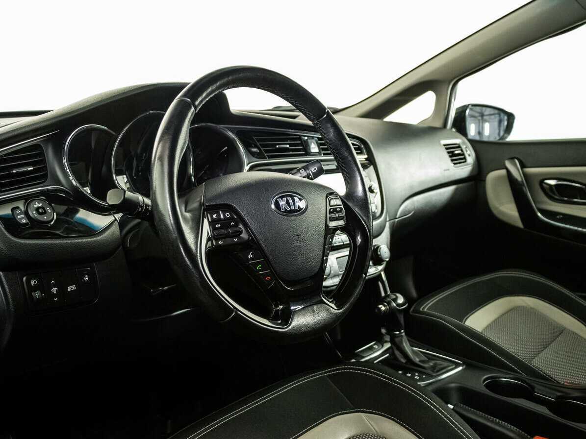 Kia Ceed с пробегом — 2017 год. Фото: #10