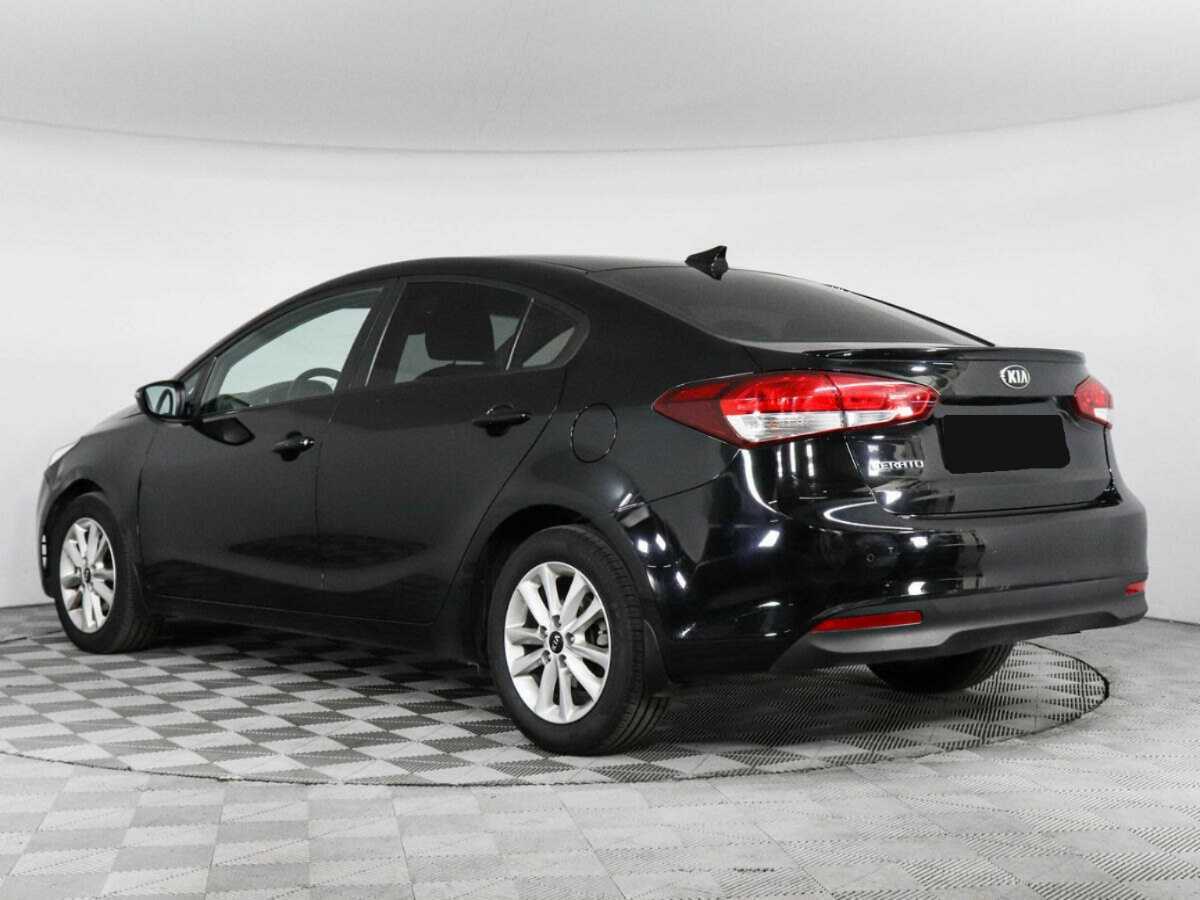 Kia Cerato с пробегом — 2018 год. Фото: #3
