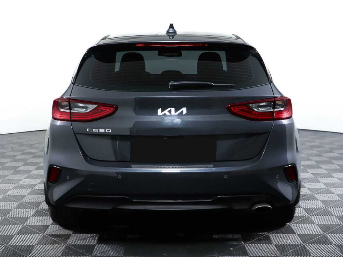 Kia Ceed с пробегом — 2022 год. Фото: #5