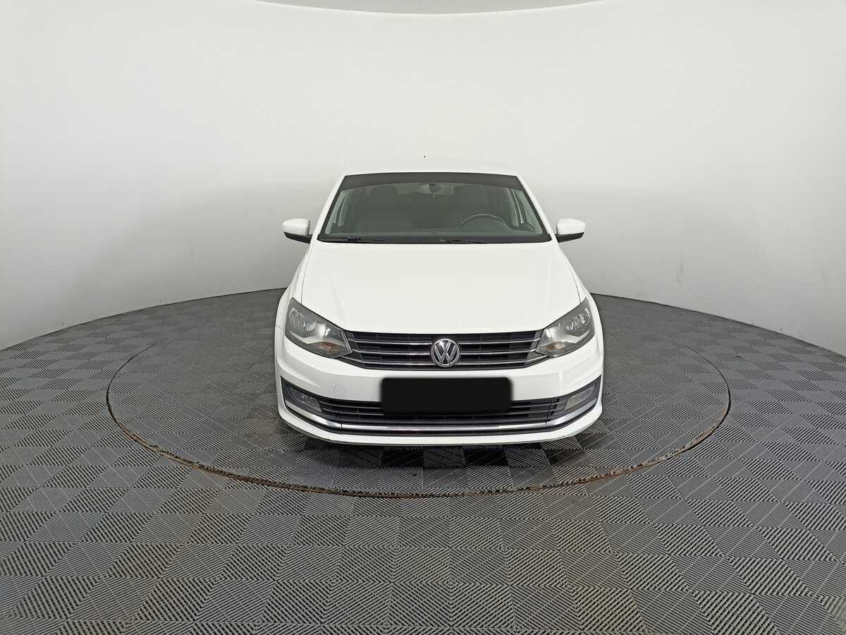 Volkswagen Polo с пробегом — 2017 год. Фото: #1