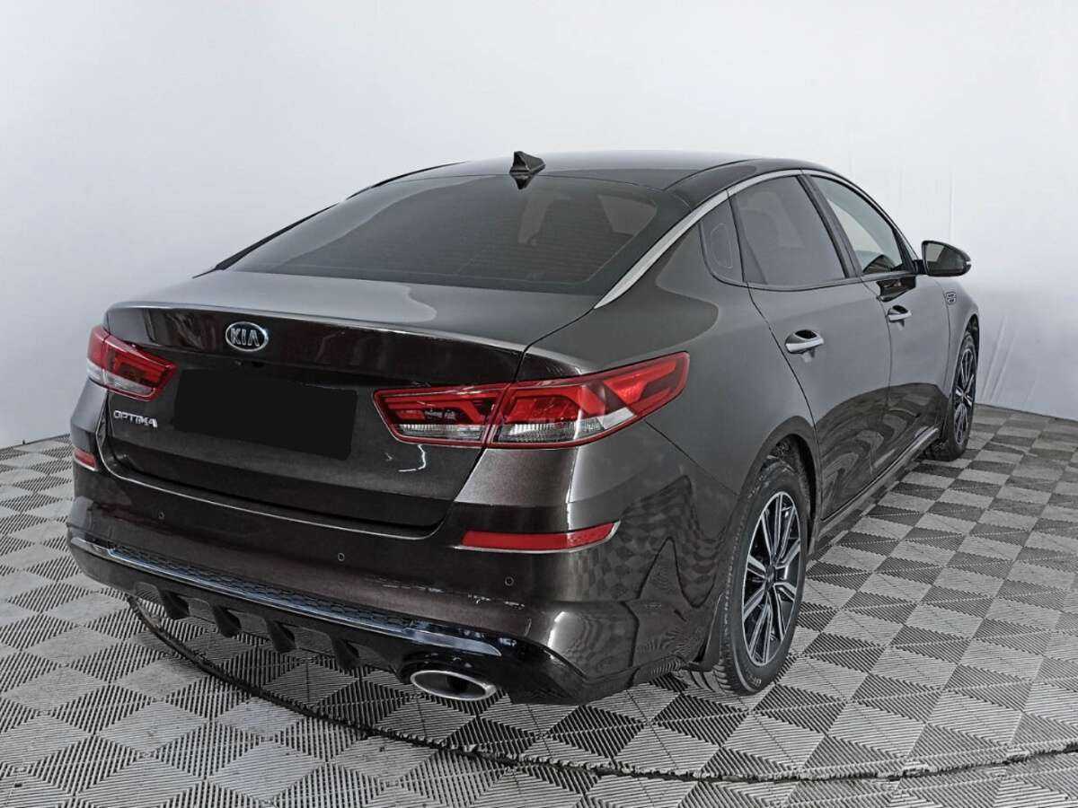Kia Optima с пробегом — 2018 год. Фото: #4
