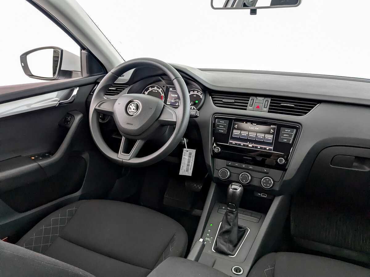 Skoda Octavia с пробегом — 2020 год. Фото: #21