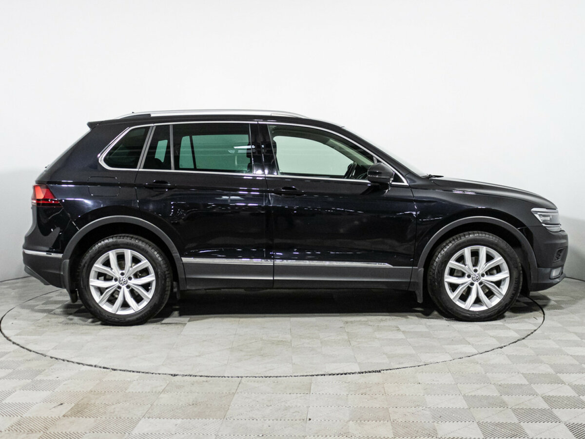 Volkswagen Tiguan с пробегом — 2018 год. Фото: #3