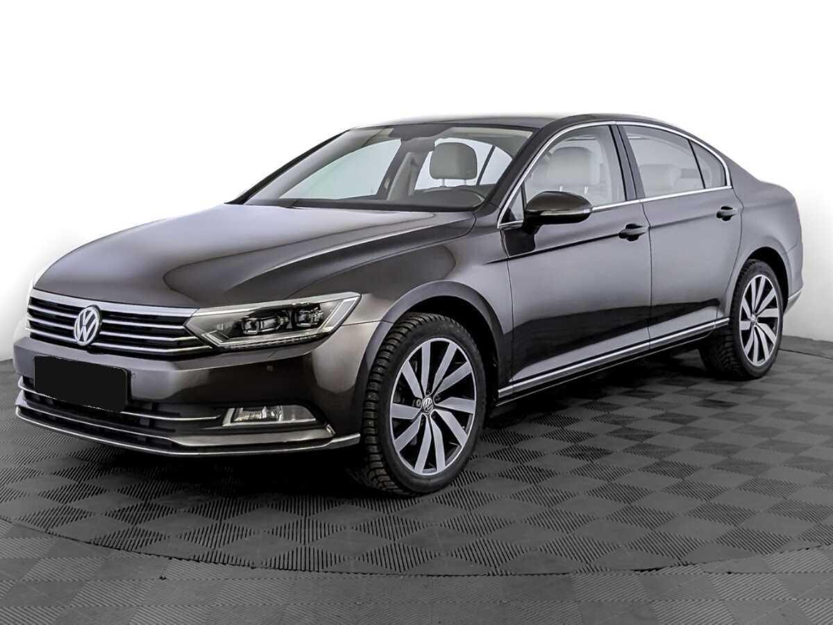Volkswagen Passat с пробегом — 2017 год. Посмотреть фото