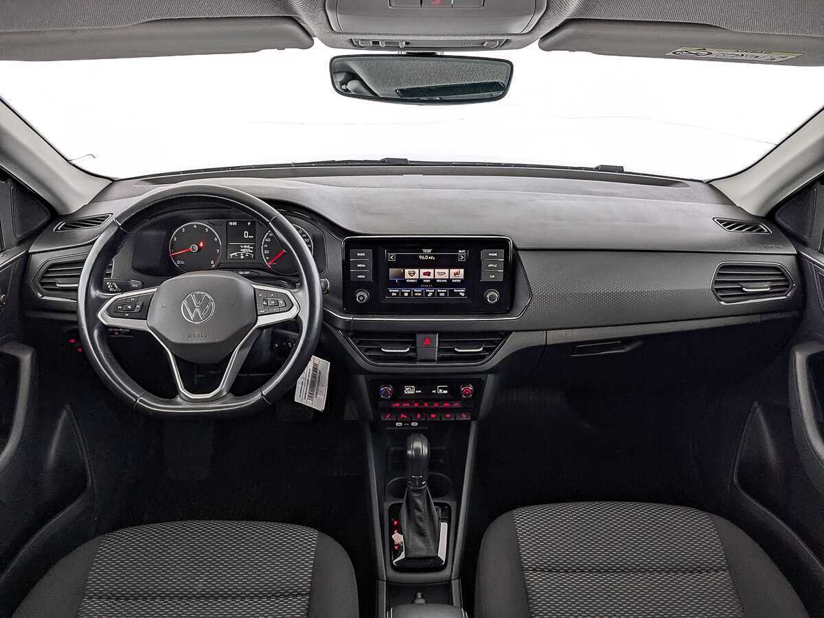 Volkswagen Polo с пробегом — 2021 год. Фото: #13