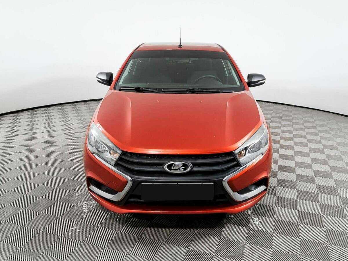 Lada (ВАЗ) Vesta с пробегом — 2016 год. Фото: #1