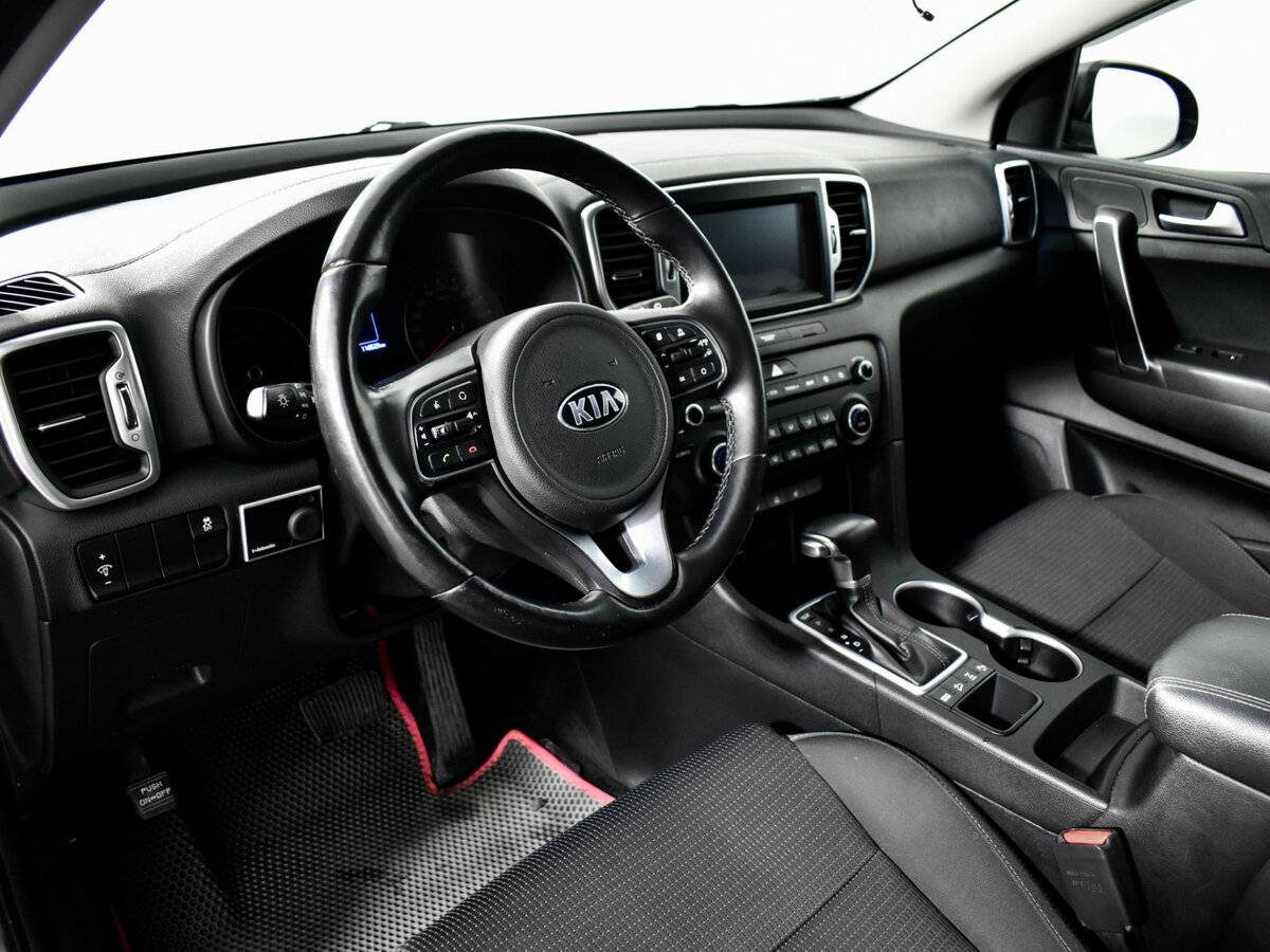 Kia Sportage с пробегом — 2017 год. Фото: #8