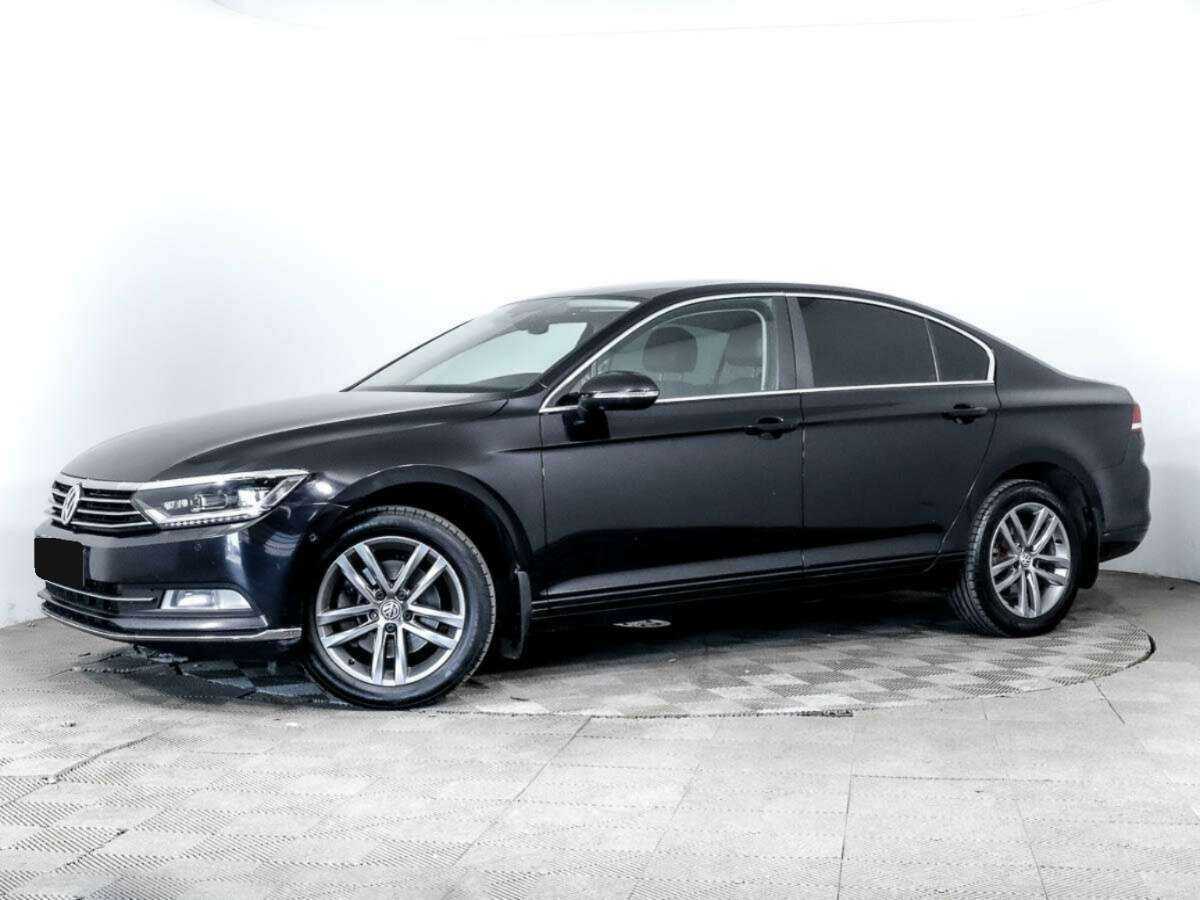 Volkswagen Passat с пробегом — 2017 год. Фото: #0
