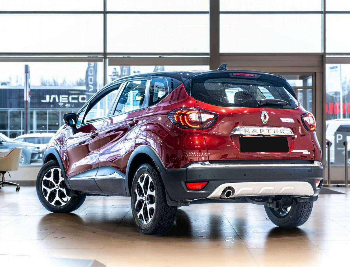 Renault Kaptur с пробегом — 2021 год. Фото: #3