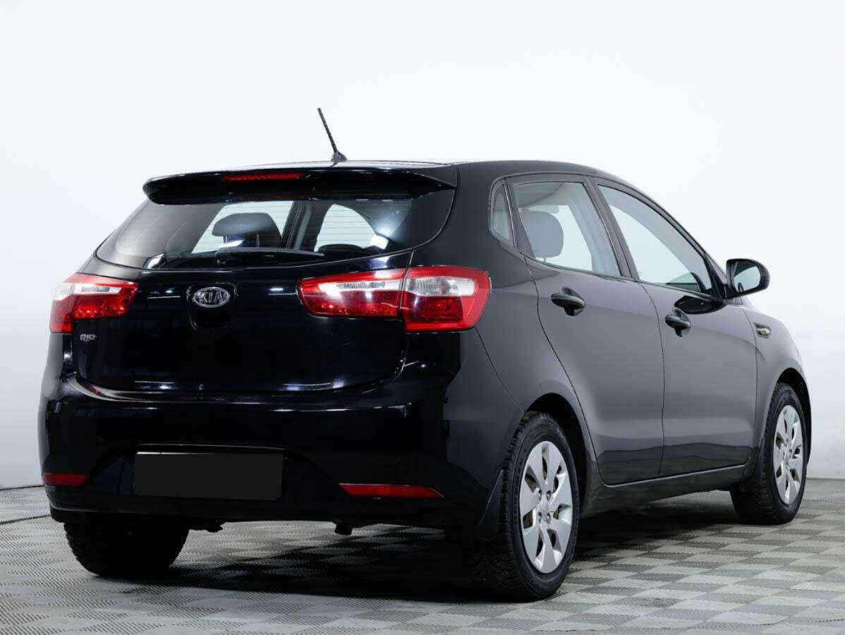 Kia Rio с пробегом — 2012 год. Фото: #3
