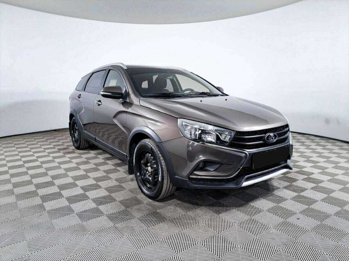 Lada (ВАЗ) Vesta с пробегом — 2017 год. Фото: #2