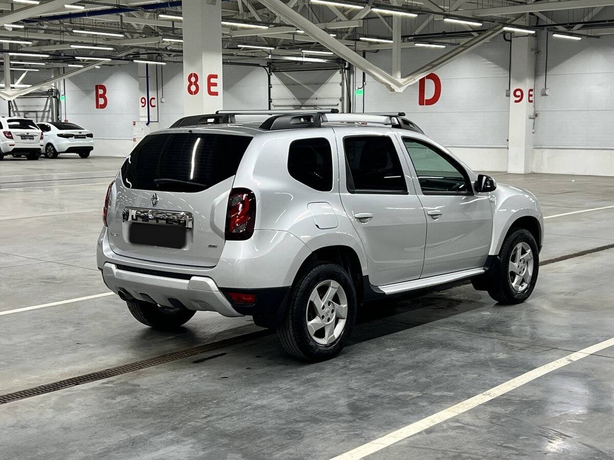 Renault Duster с пробегом — 2017 год. Фото: #4