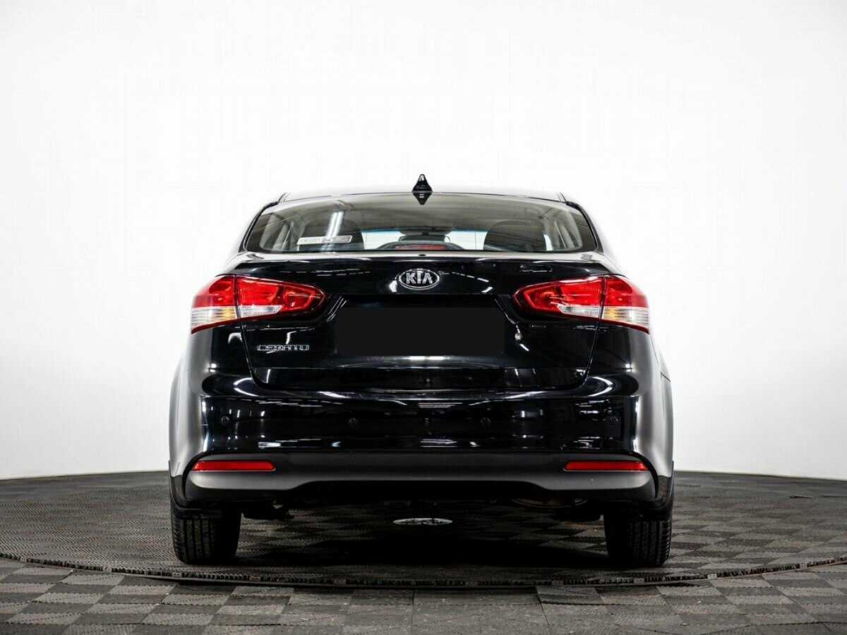 Kia Cerato с пробегом — 2018 год. Фото: #4