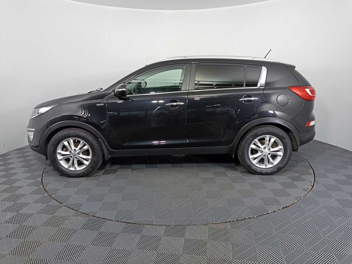 Kia Sportage с пробегом — 2012 год. Фото: #6