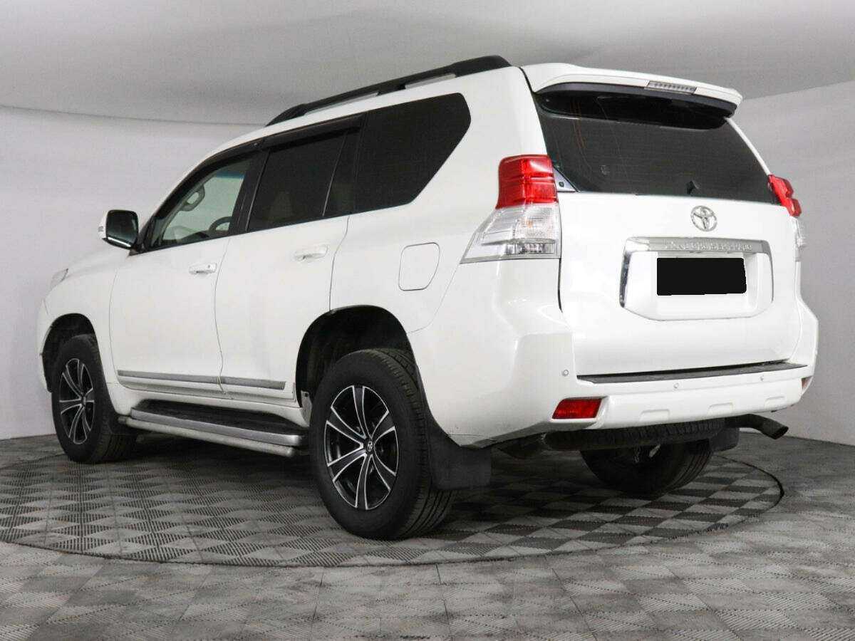 Toyota Land Cruiser Prado с пробегом — 2013 год. Фото: #5