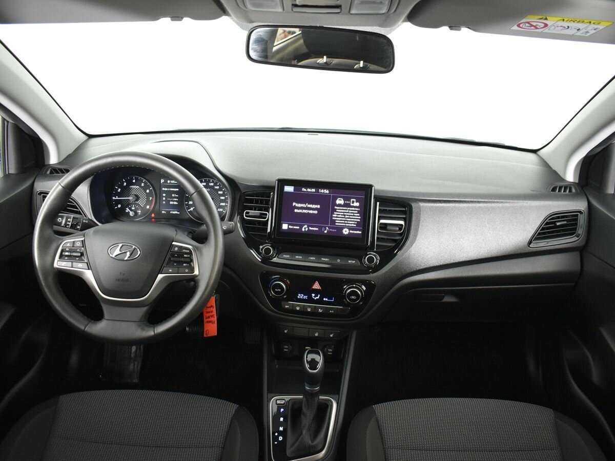 Hyundai Solaris с пробегом — 2020 год. Фото: #7