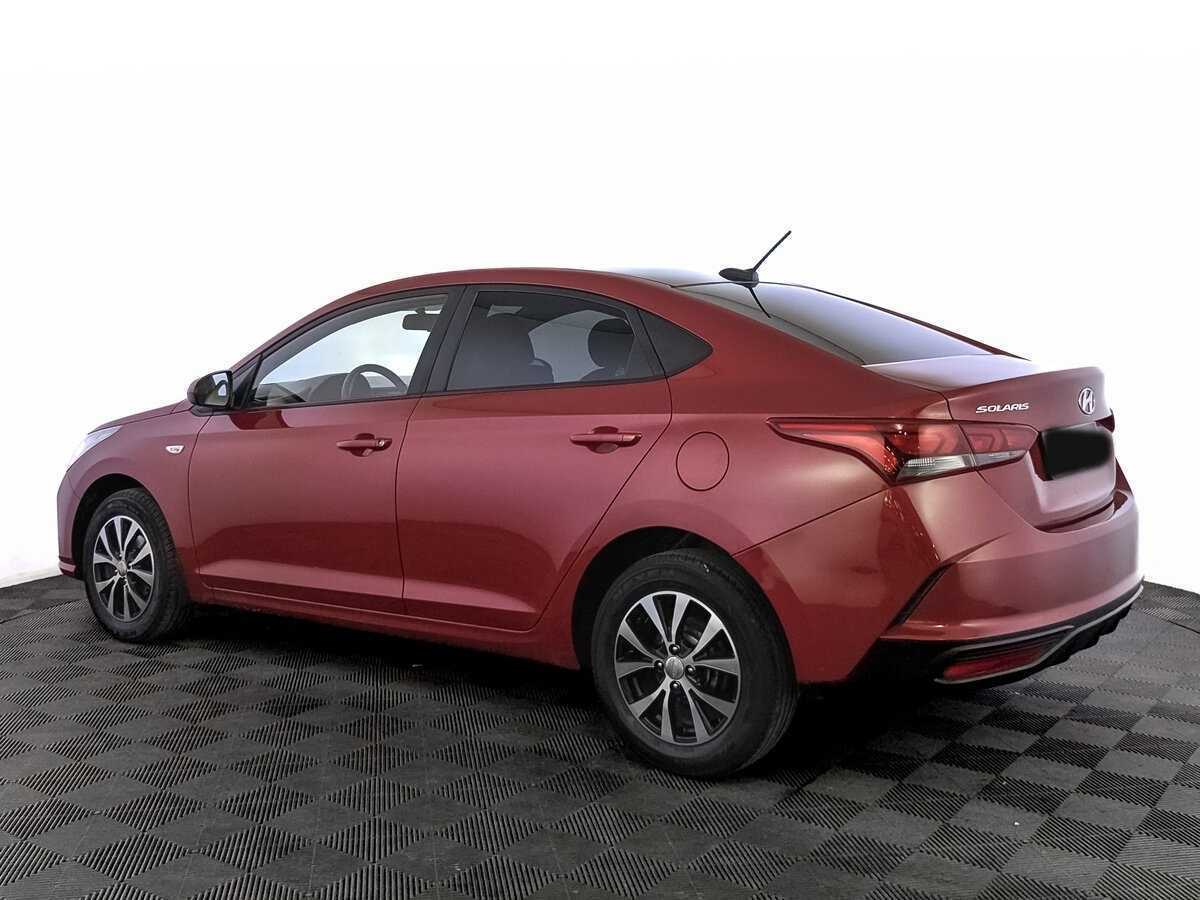 Hyundai Solaris с пробегом — 2021 год. Фото: #6