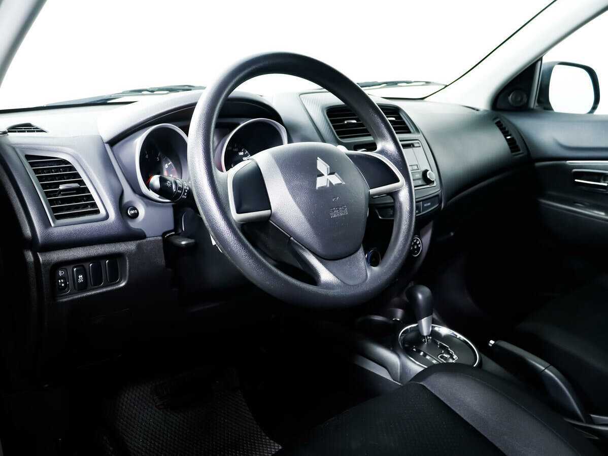 Mitsubishi ASX с пробегом — 2014 год. Фото: #12